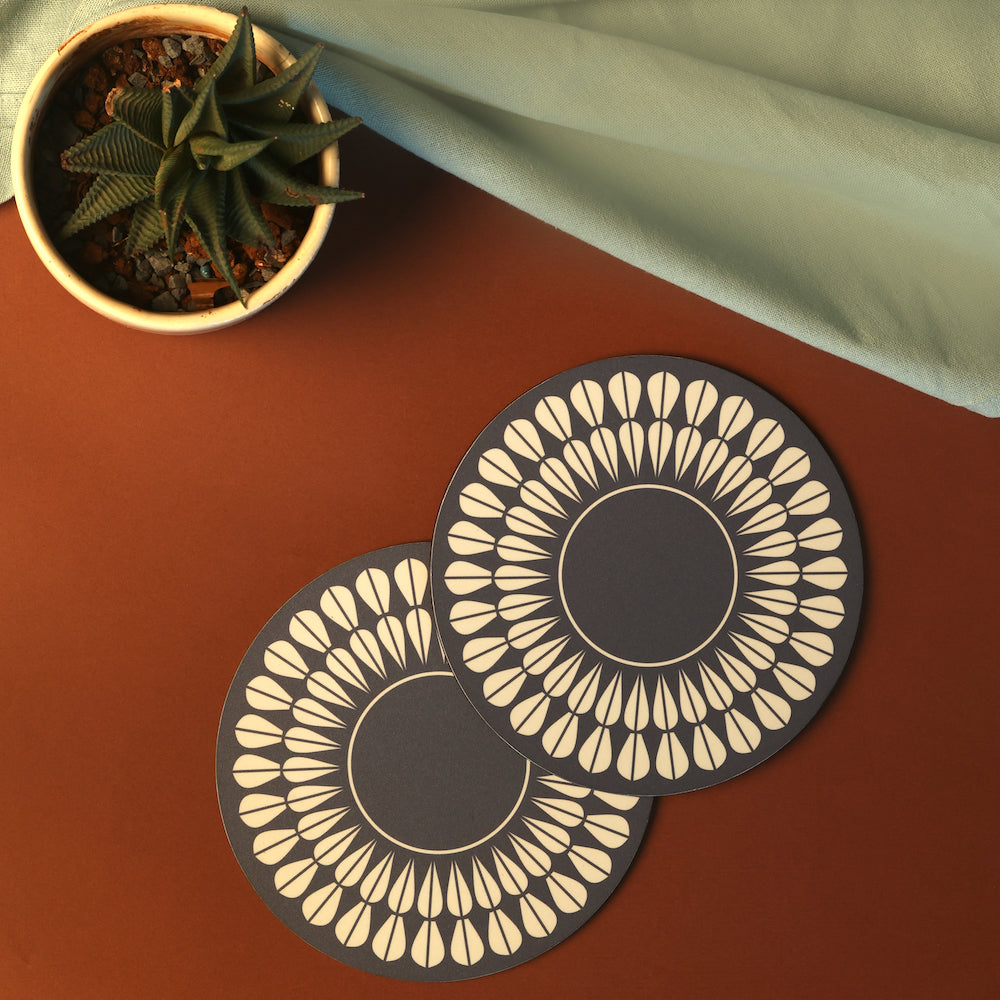 Round Trivets for Surface Protection designed by bambaiSe