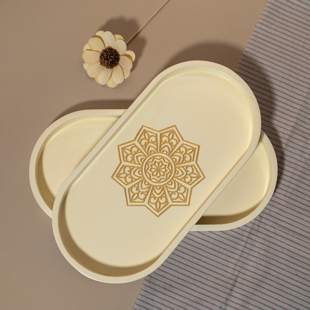 Ivory White Oval Tray (S)