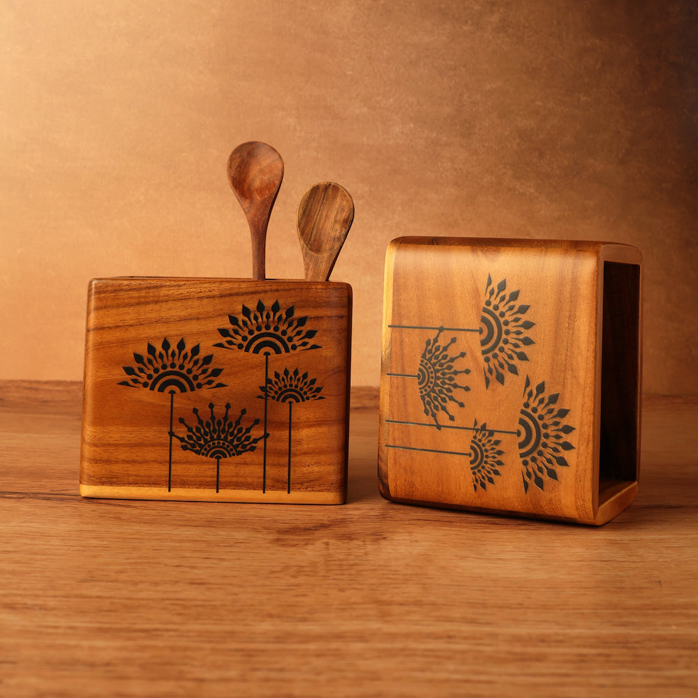 Elegant Teak Wood Spoon Organizer by bambaiSe